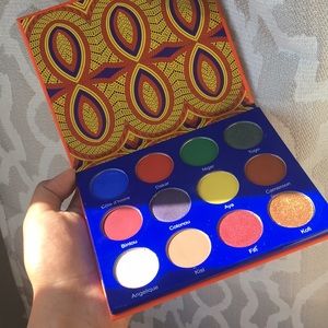 makeup palette afrique by juvias